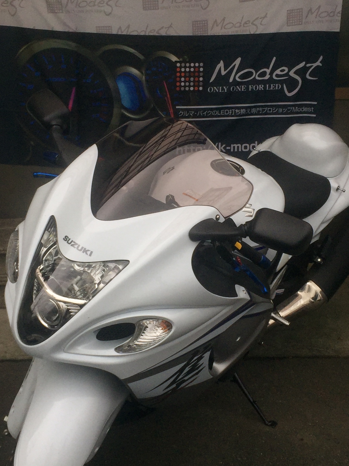 GSX1300R隼メーターLED打ち替えカスタム(ブルー&桜)♪♪