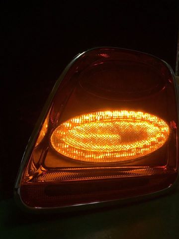 ベントレーフライングスパーLEDテールランプ球切れ修理