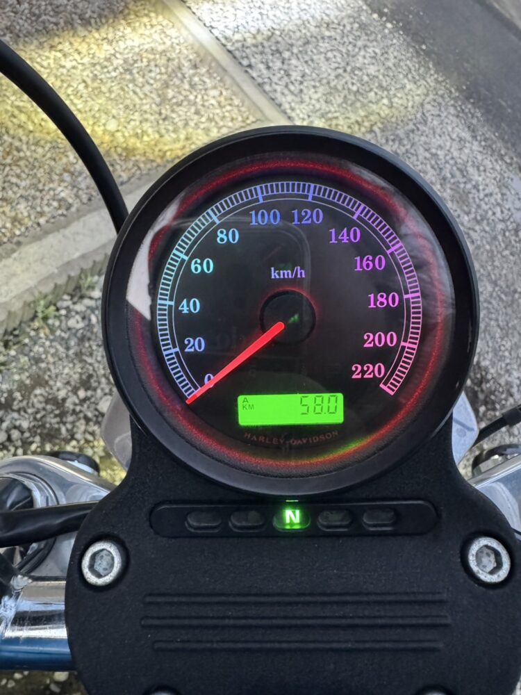 XL883メーターLED打ち替え