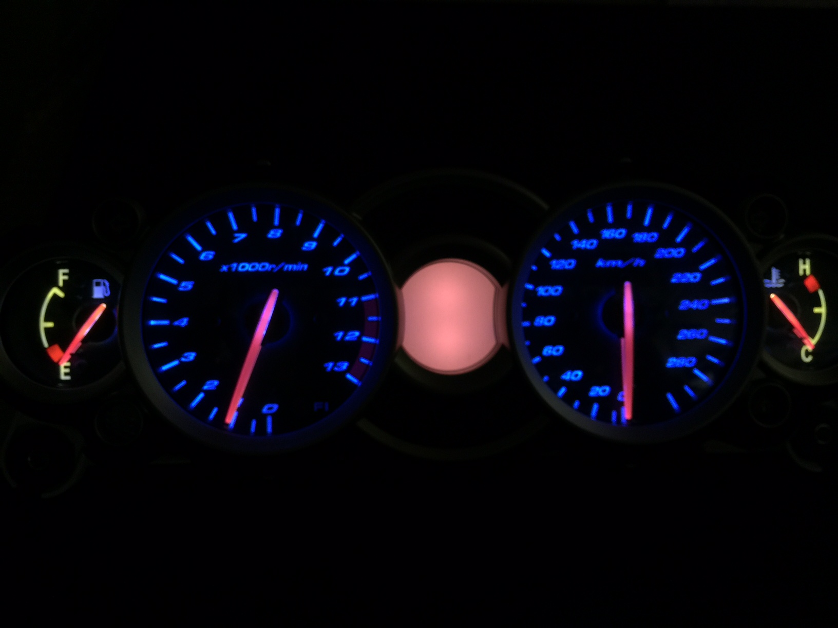 GSX1300R隼メーターLED打ち替えカスタム♪♪(ブルーイエロー&桜ピンク)