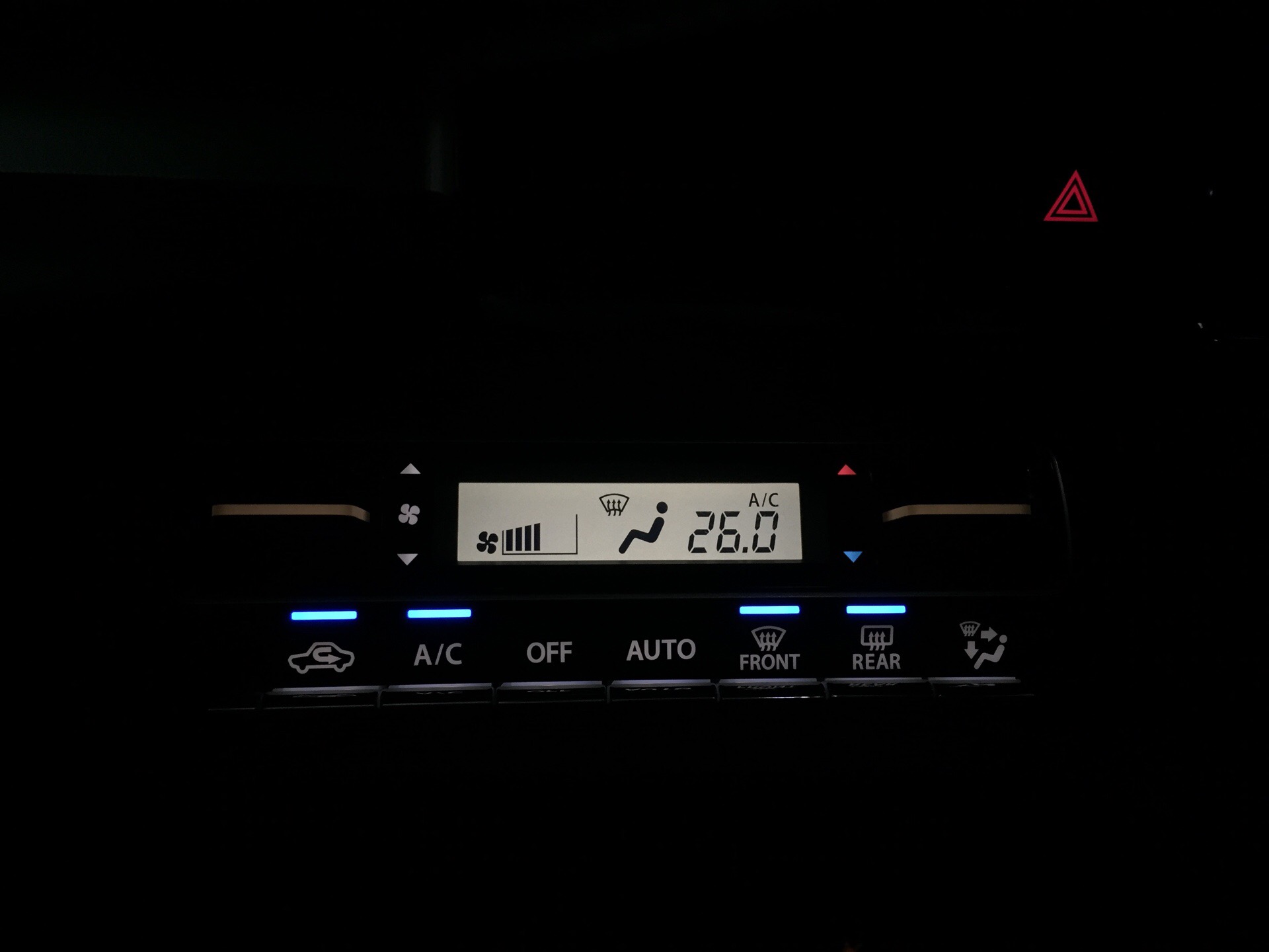ワゴンアールLEDエアコンパネル打ち替え