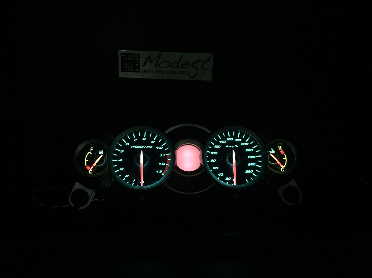 GSX1300R隼メーターLED打ち替えカスタム(ライトブルー&桜&イエロー)