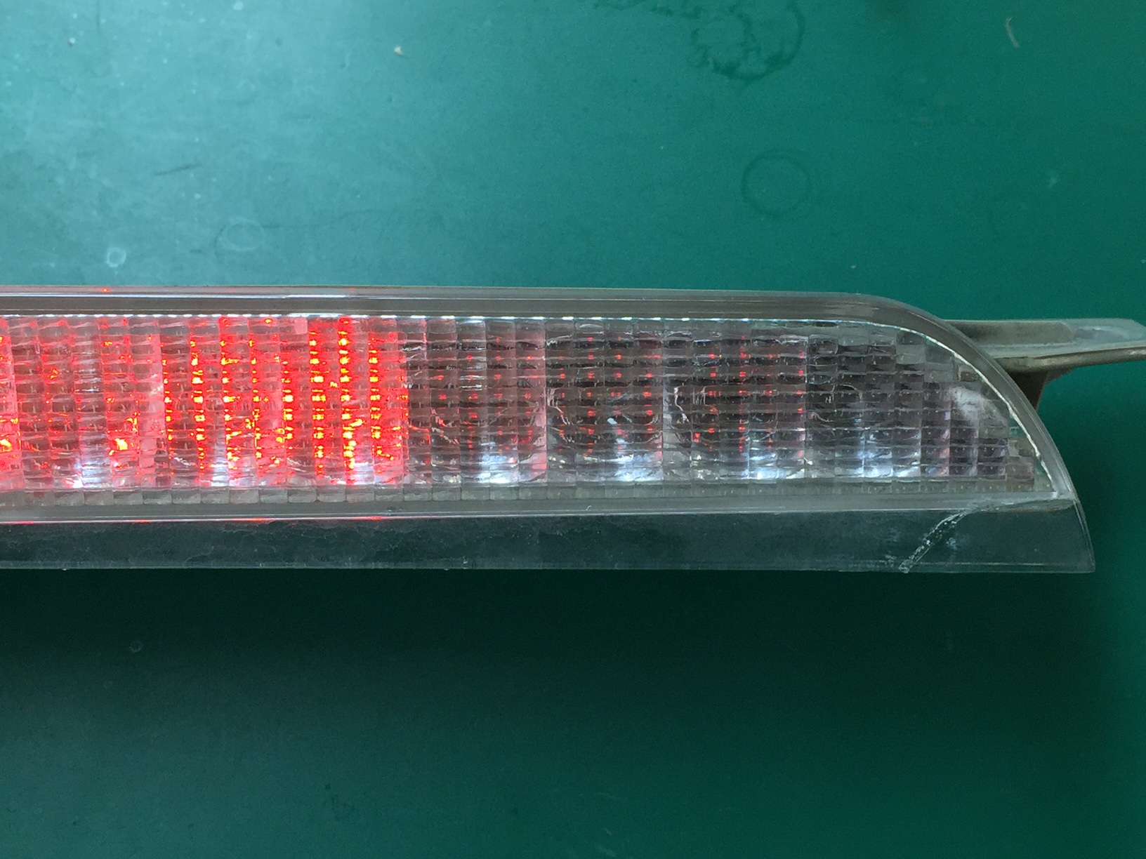 ハイマウントストップランプLED不点灯修理 各種